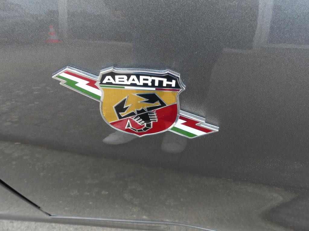 Abarth 595