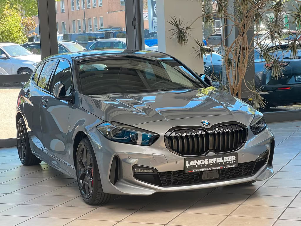 BMW 1 Serie 120 M-Sport xDrive Sedan 120d