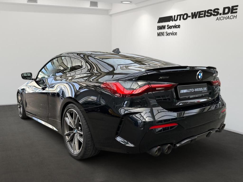 BMW M440
