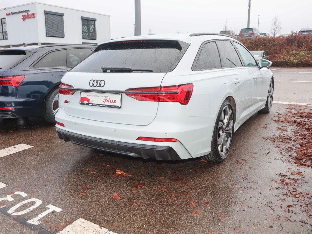 Audi S6 Avant