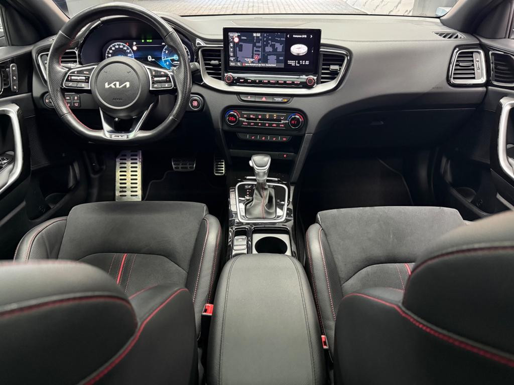 Kia ProCeed