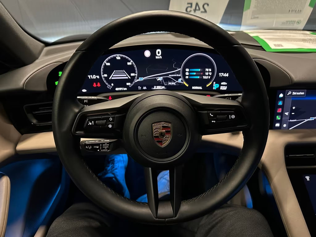 Porsche Taycan