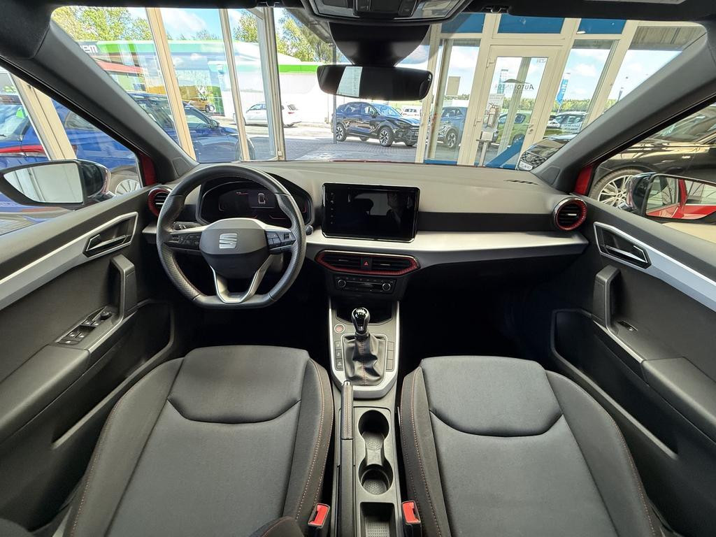 Seat Arona