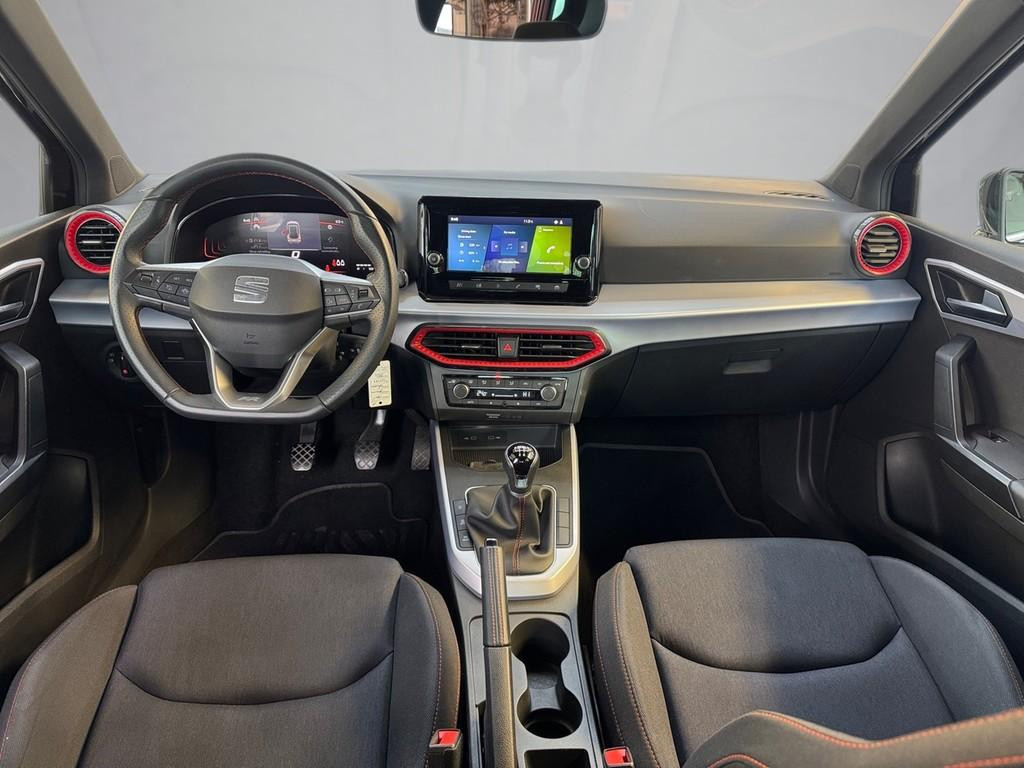 Seat Arona