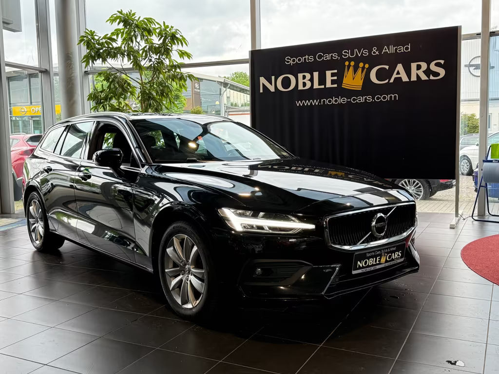Volvo V60 Momentum