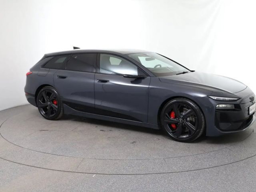 Audi S6 e-tron