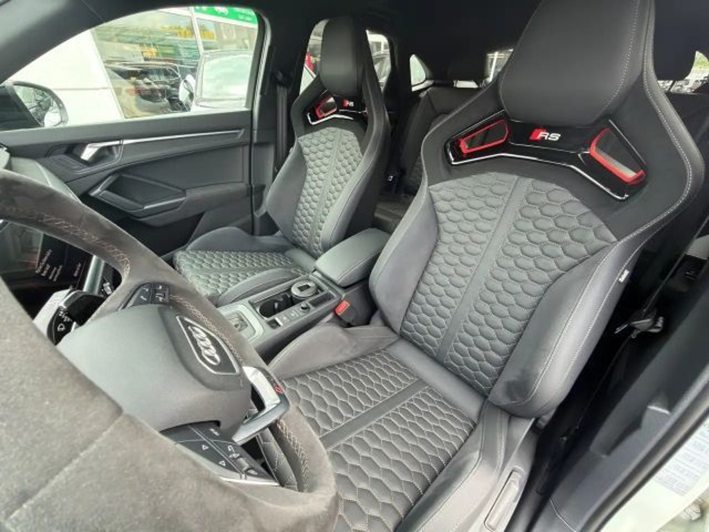 Audi RS Q3