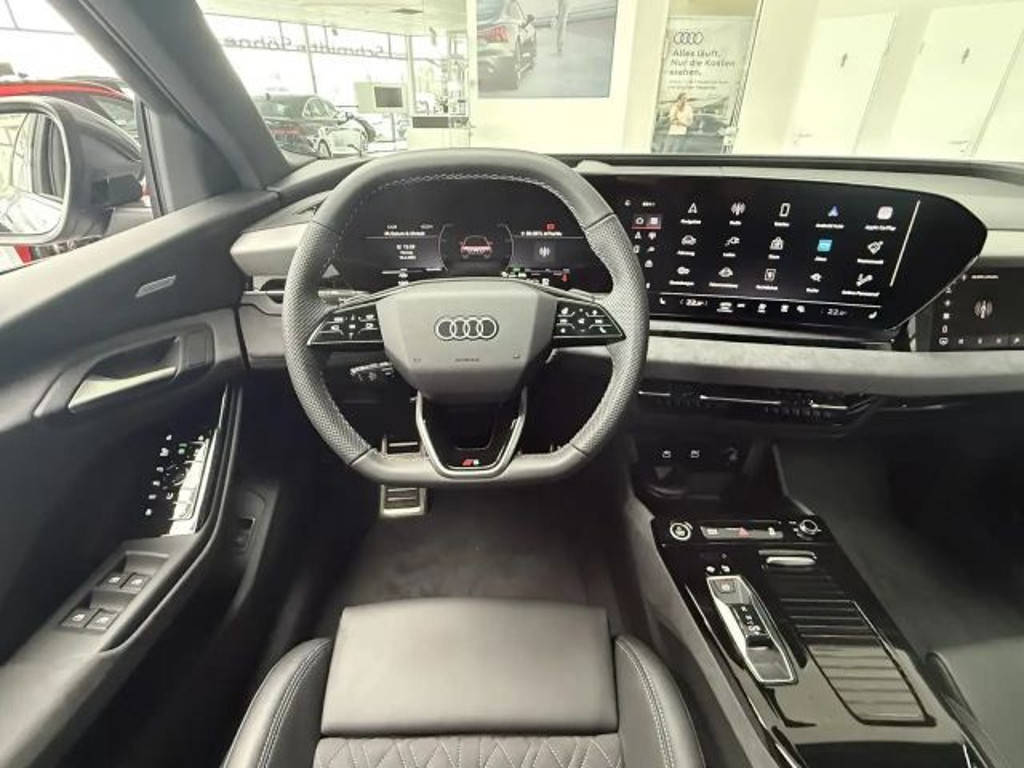 Audi Q6 e-tron