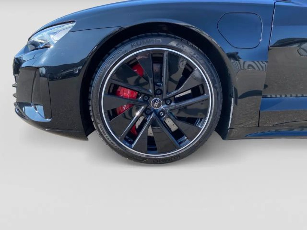 Audi RS e-tron GT