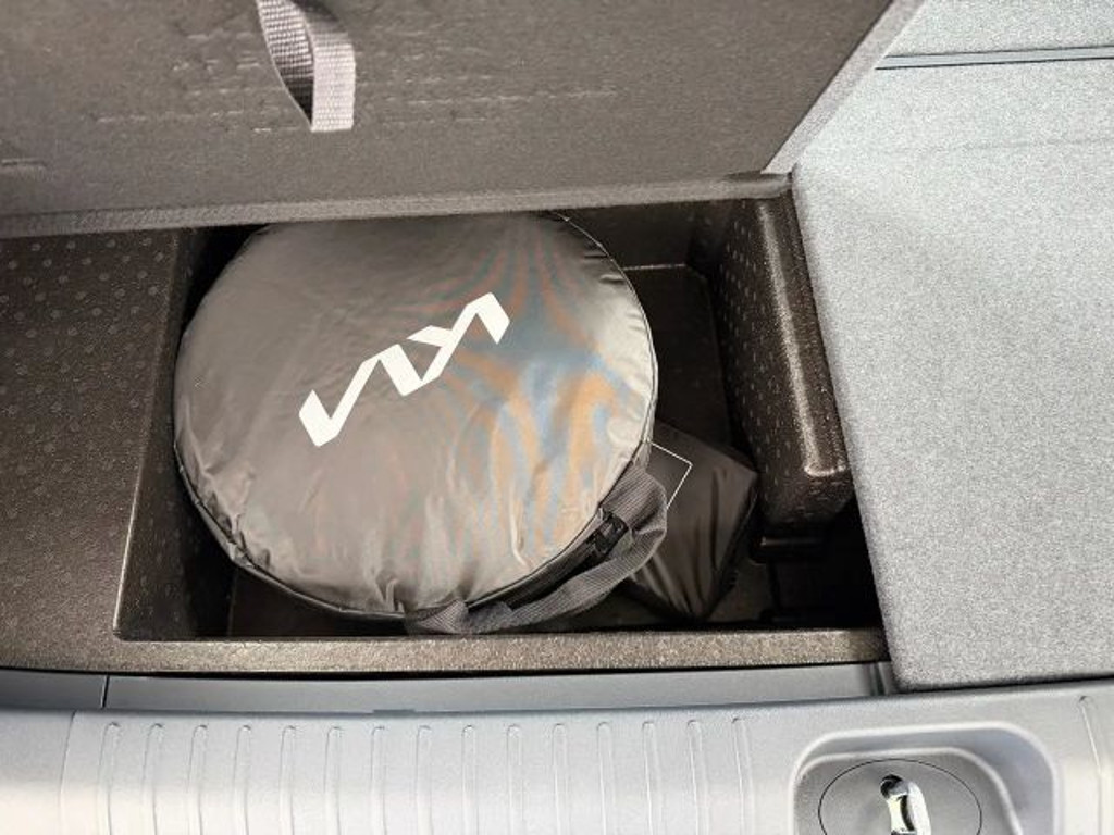 Kia PV5 Passenger