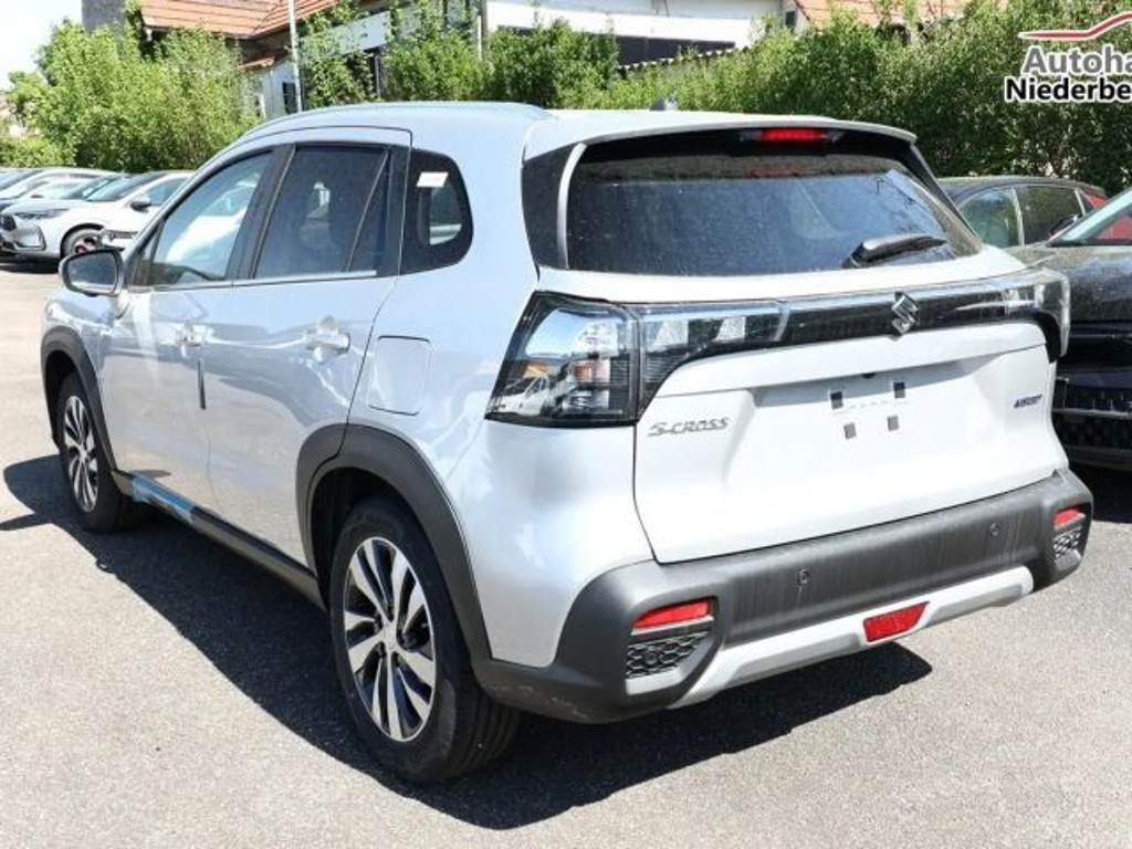 Suzuki S-Cross