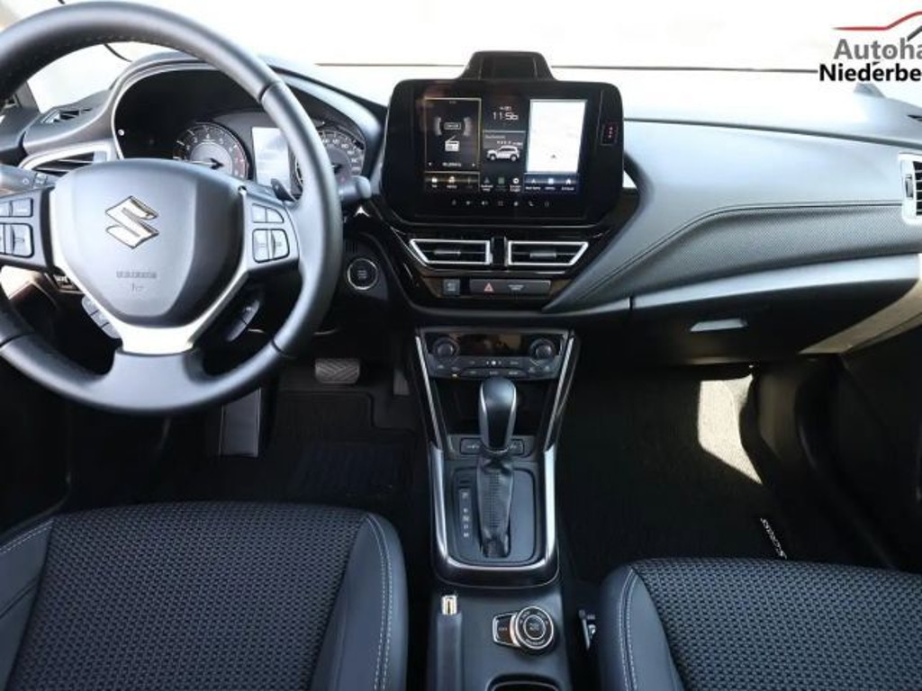 Suzuki S-Cross