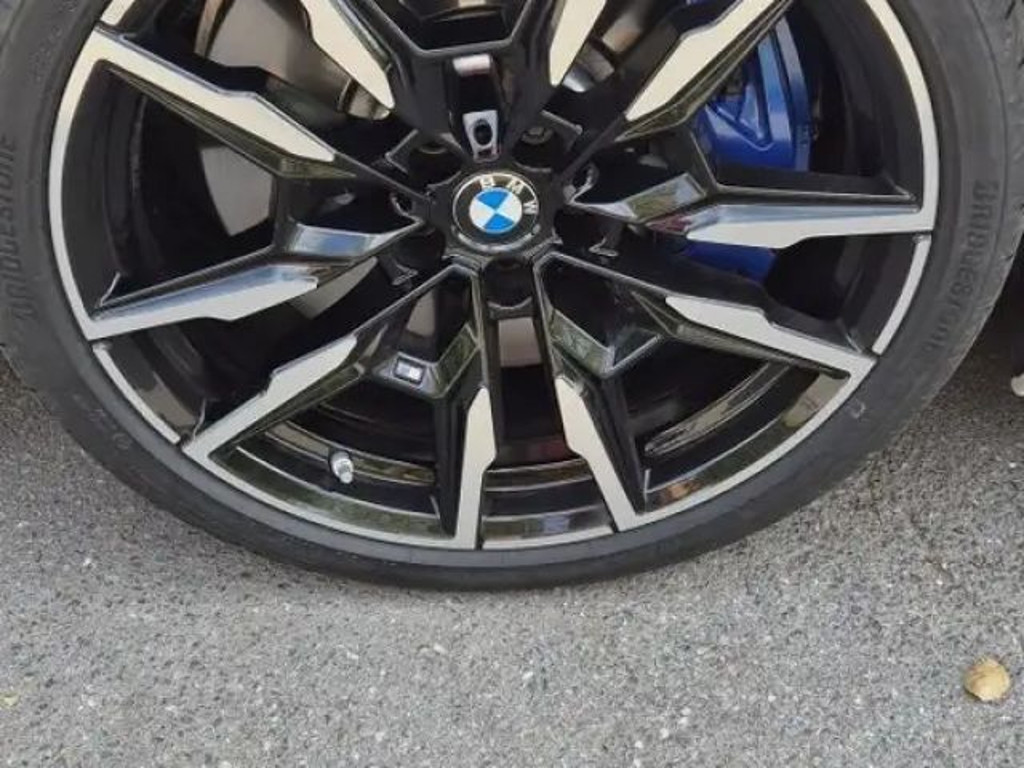 BMW M850