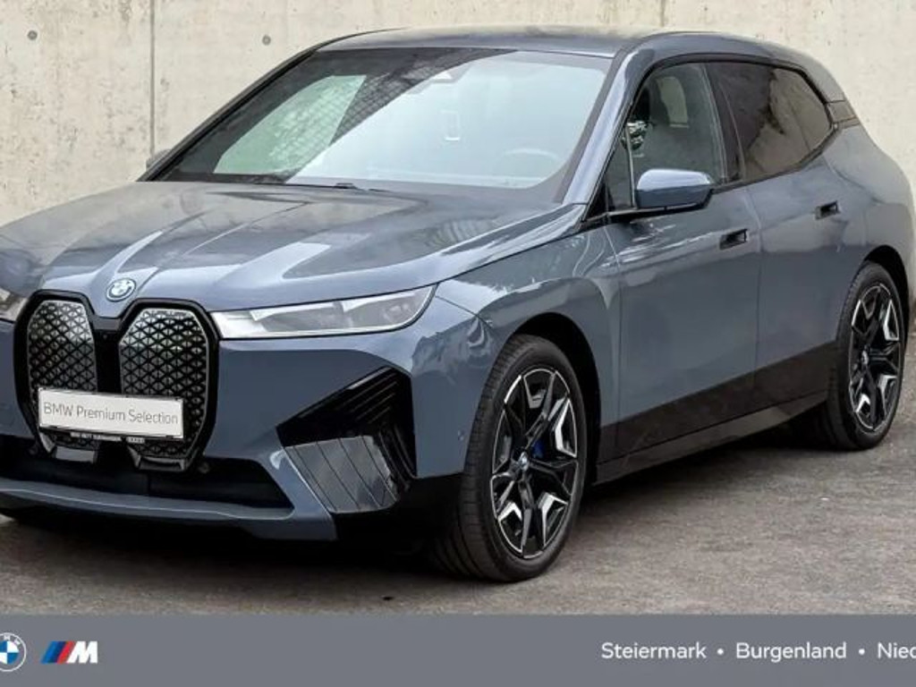 BMW iX xDrive40