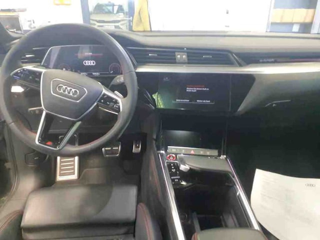 Audi Q8 e-tron