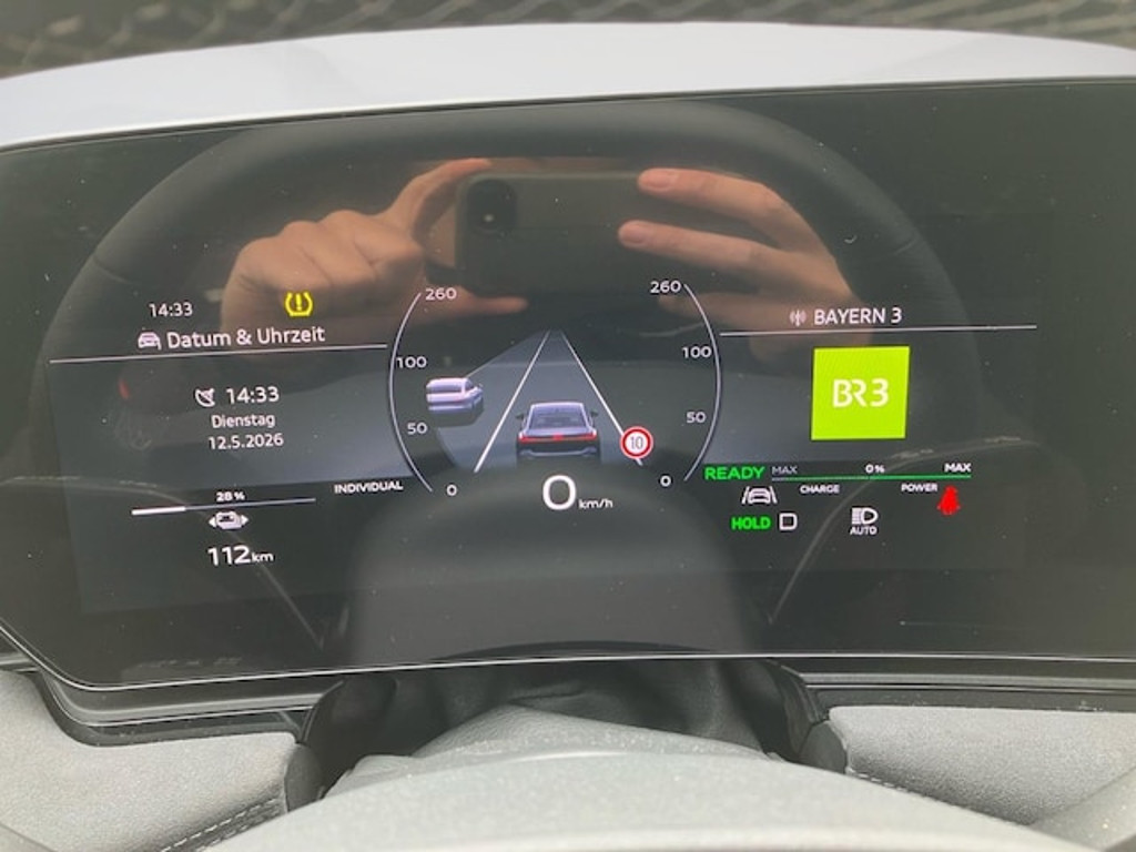 Audi A6 e-tron