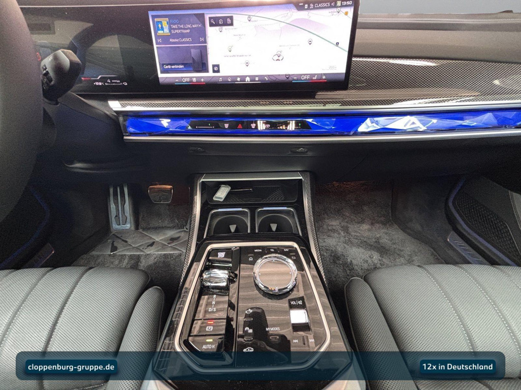 BMW M760