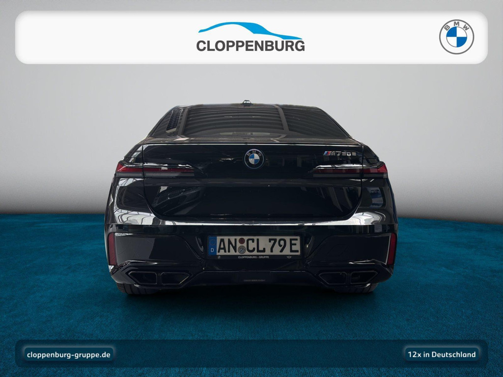 BMW M760