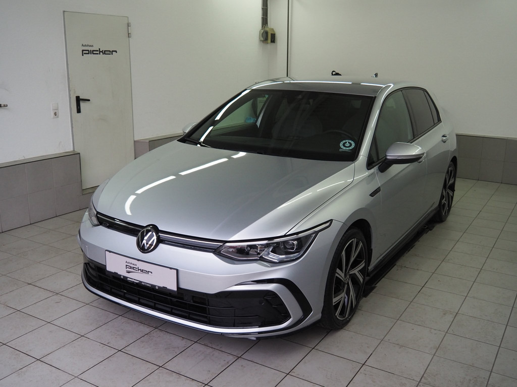 Volkswagen Golf R-Line