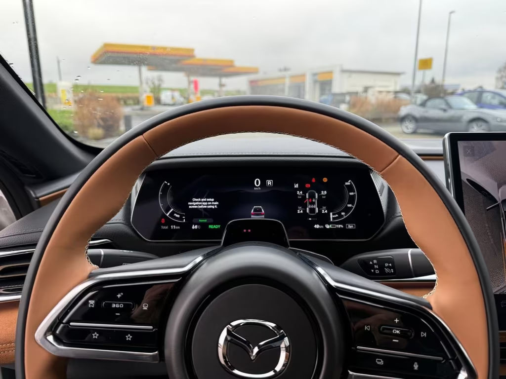 Mazda 6e