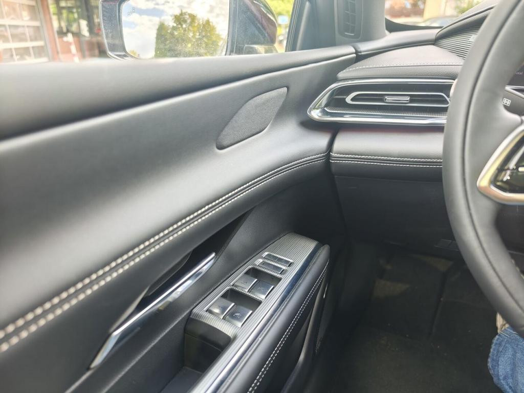 Mazda 6e