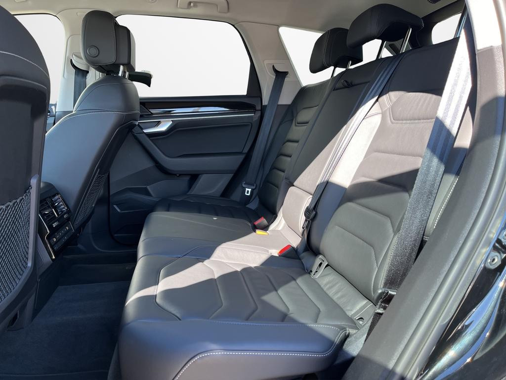 Volkswagen Touareg V6 TDI 4M  AHK Navi LED Leder Kamera PDC