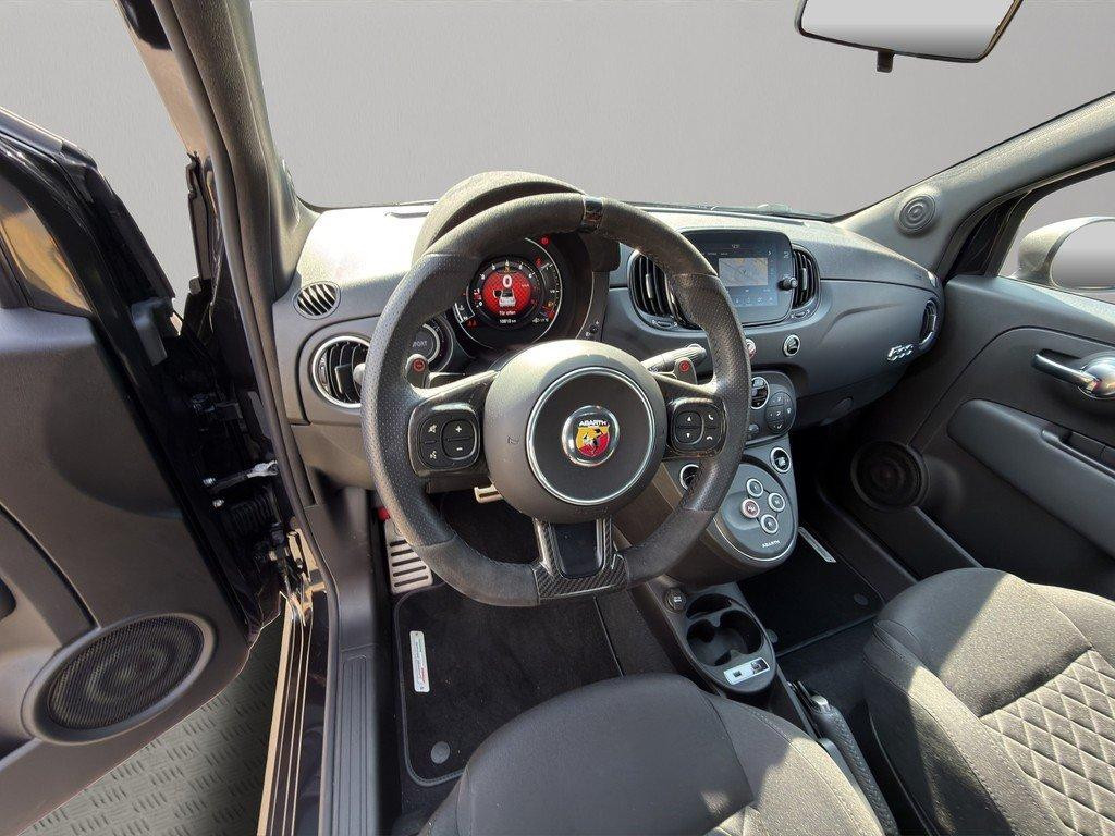 Abarth 695