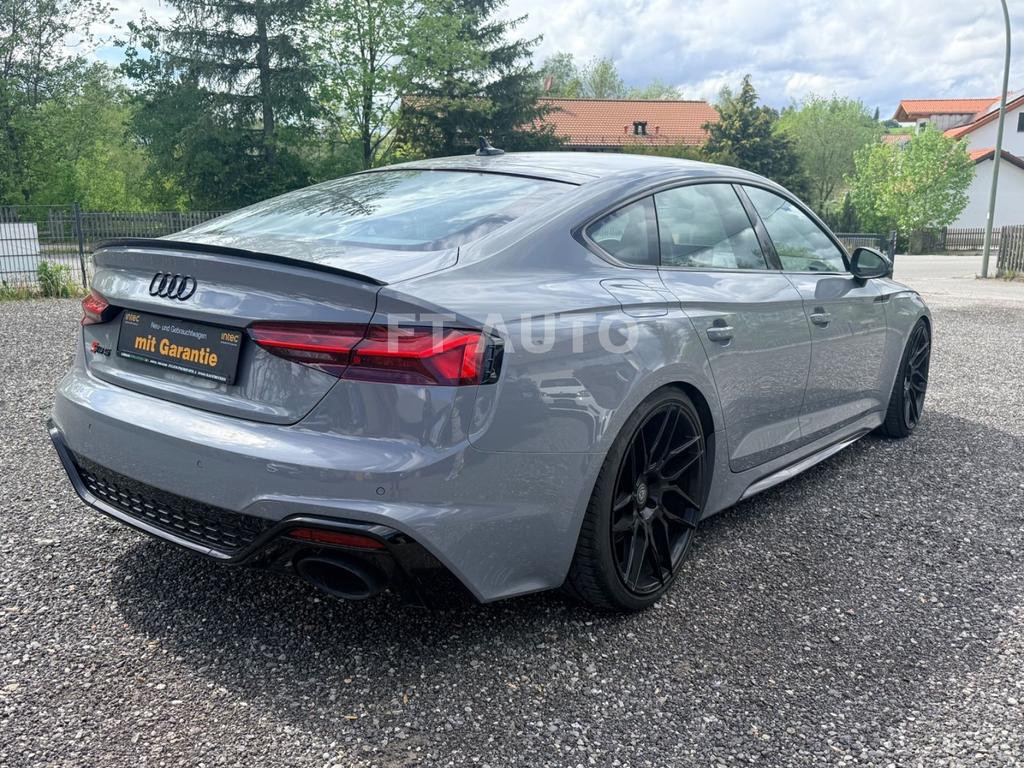 Audi RS5