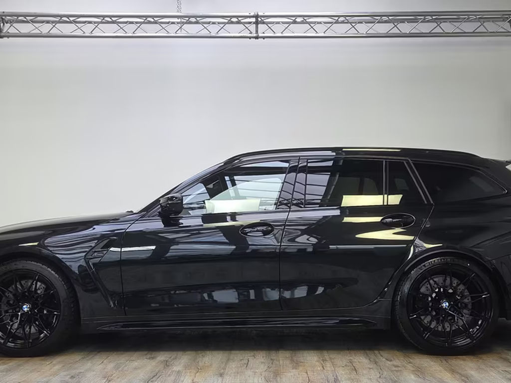 BMW M3 xDrive Competition