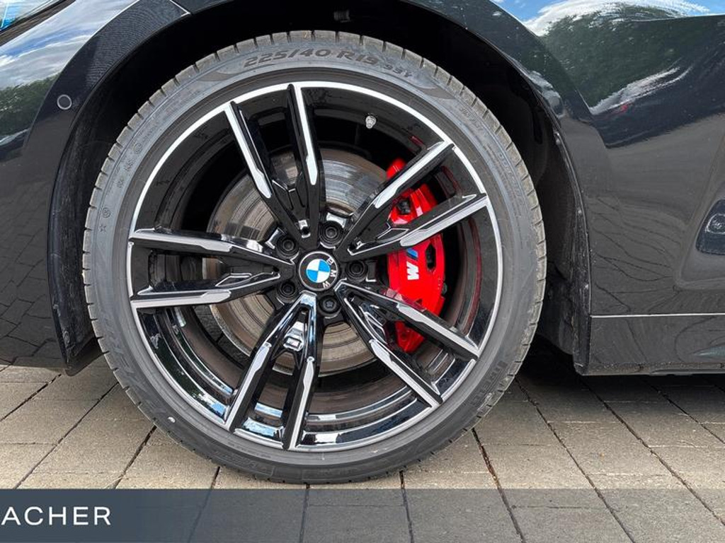 BMW M440