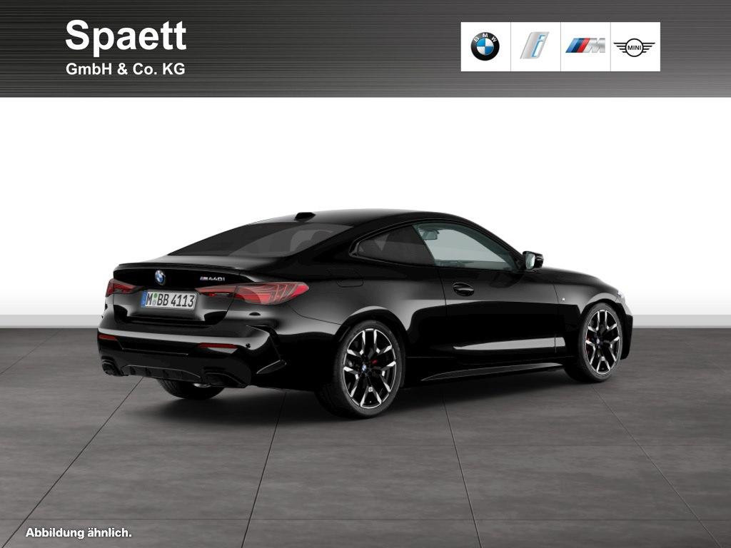 BMW M440