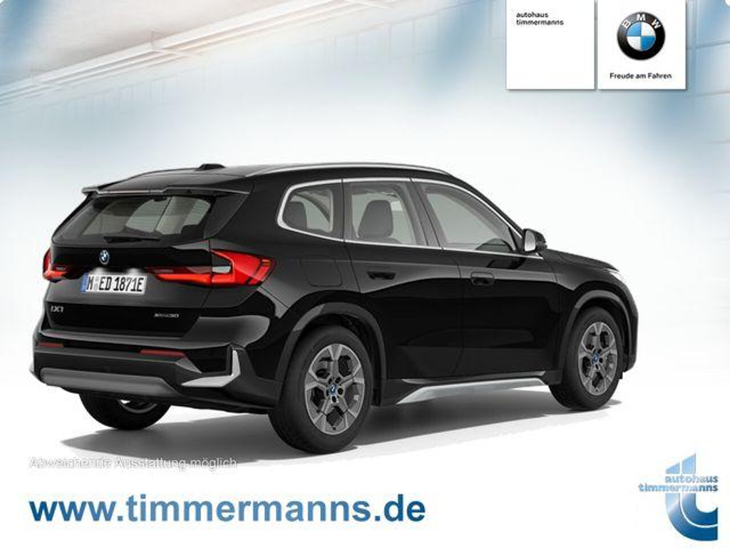 BMW iX1