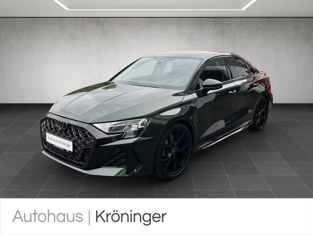 Audi RS3 Sedan Quattro