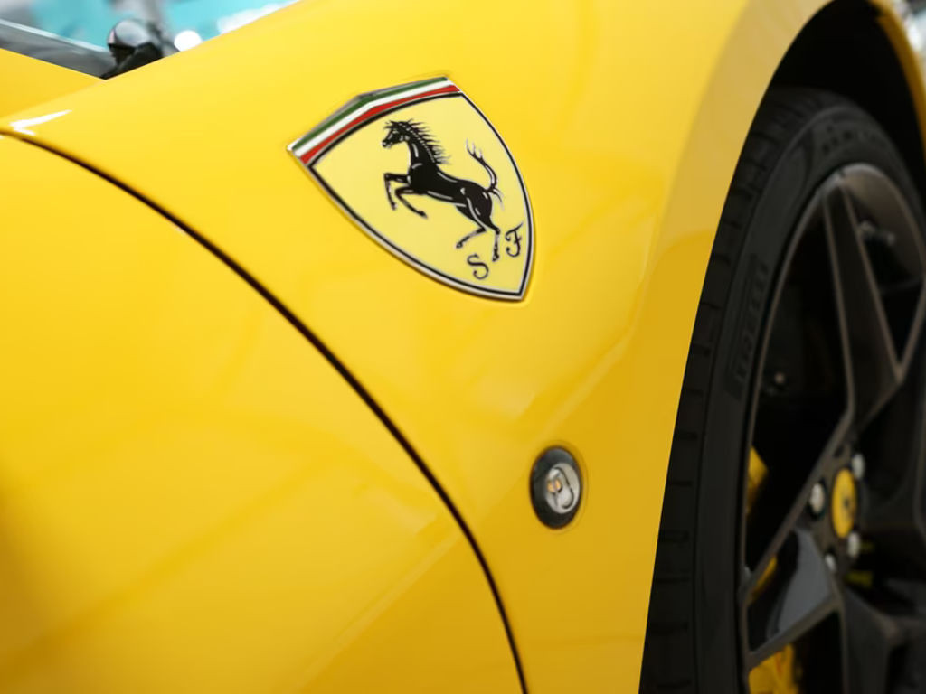 Ferrari F8