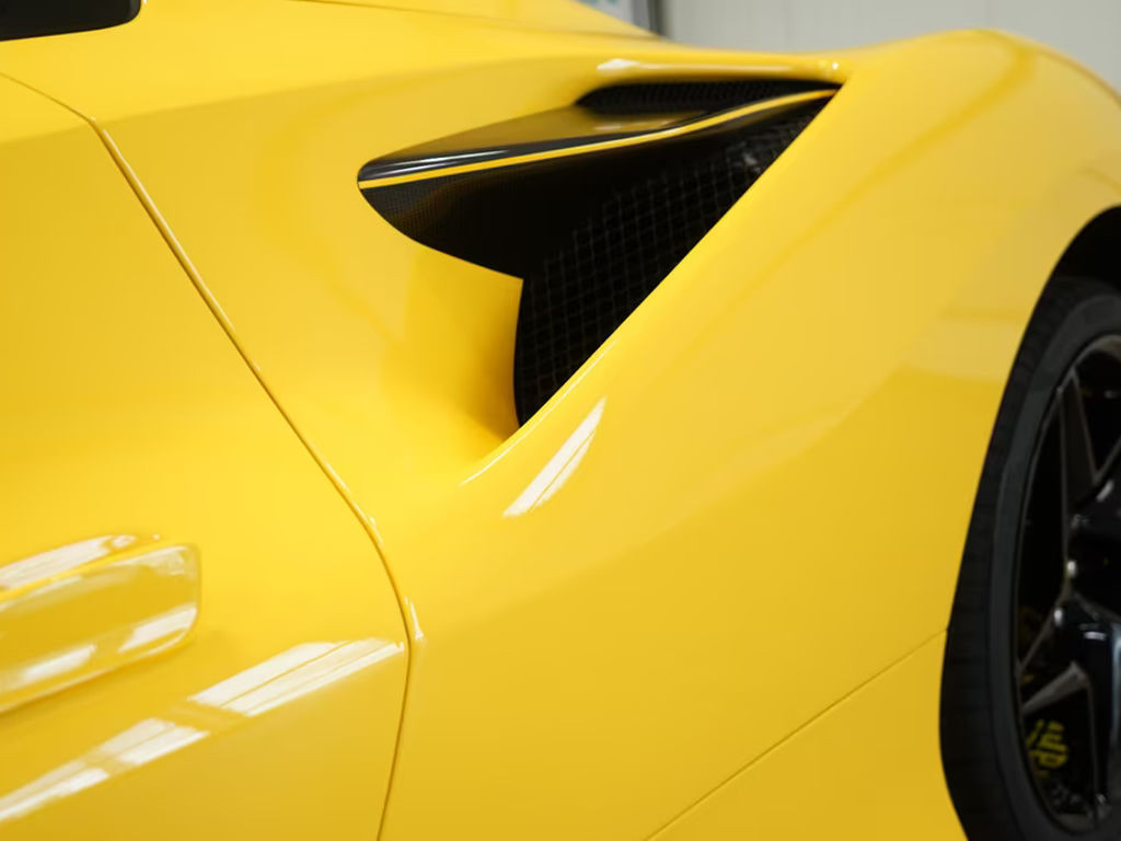 Ferrari F8