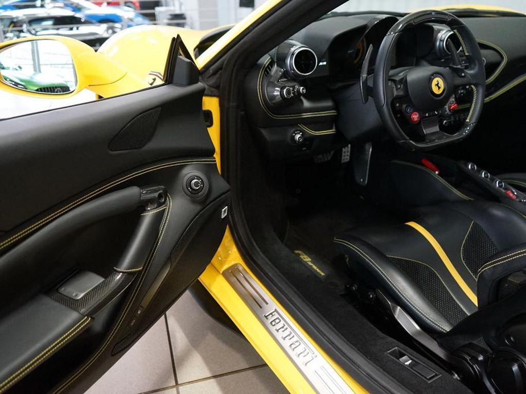 Ferrari F8