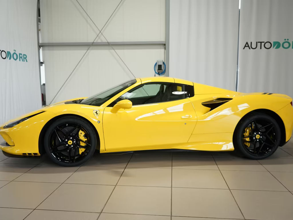 Ferrari F8
