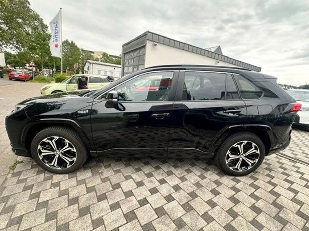 Suzuki Across
