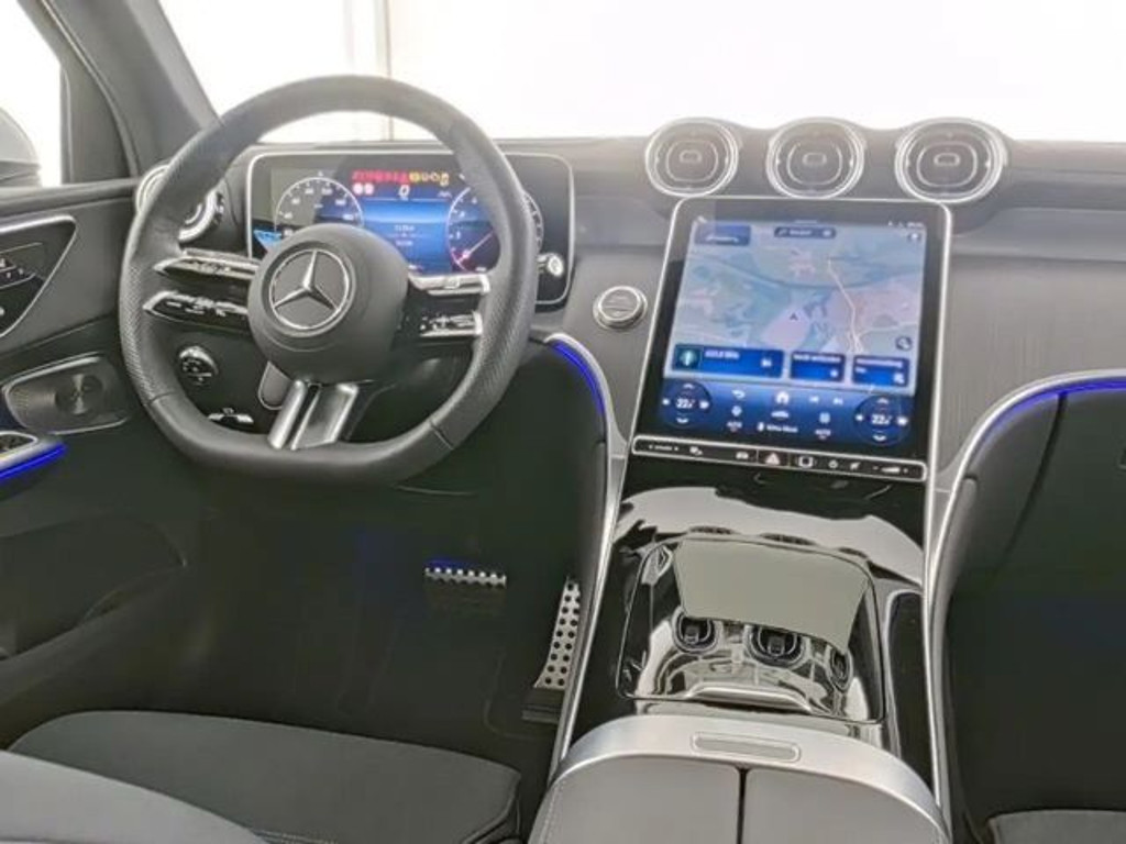 Mercedes-Benz GLC-Klasse GLC 300 4MATIC AMG Line