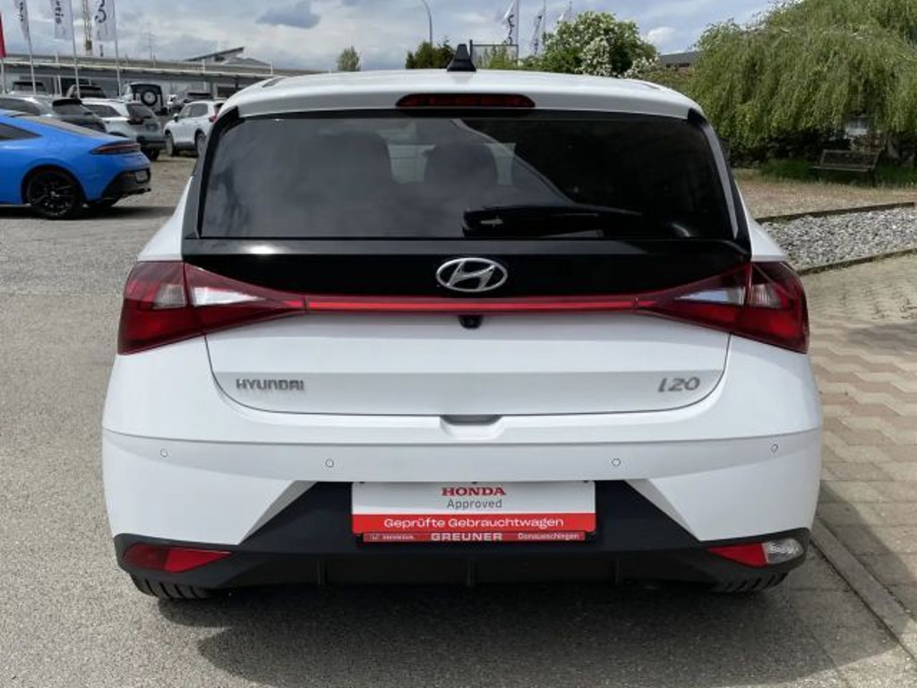 Hyundai i20