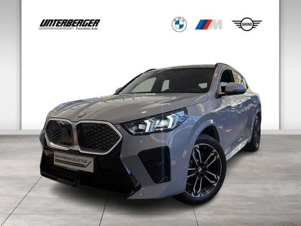 BMW iX2 xDrive