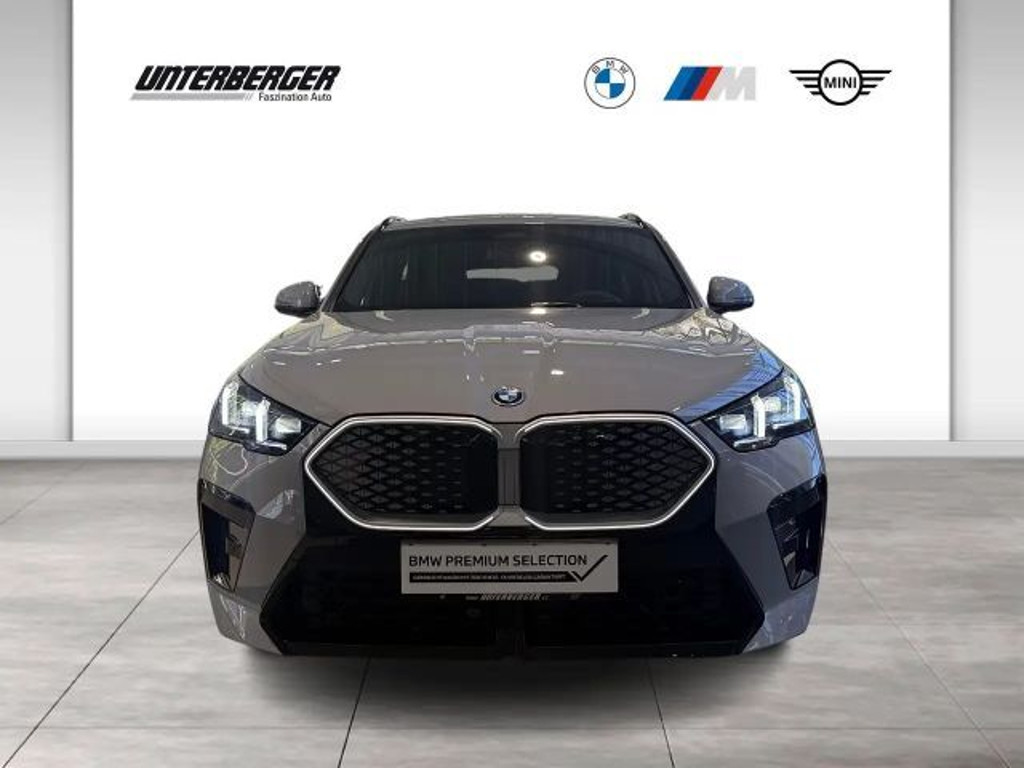 BMW iX2