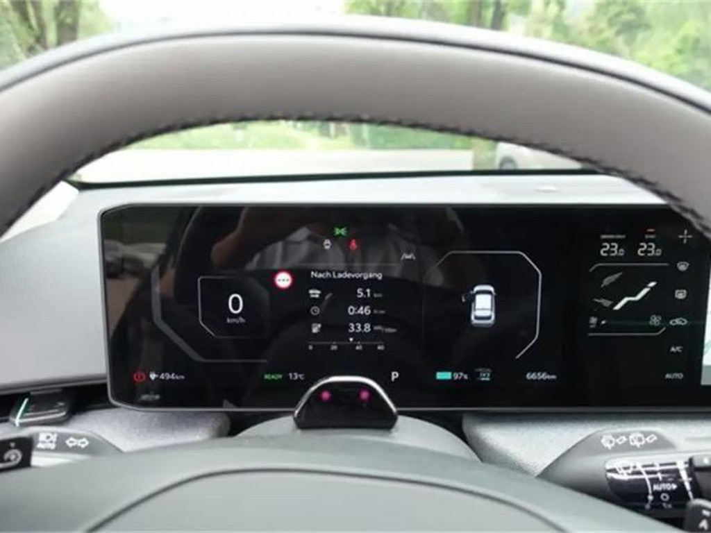 Kia EV4
