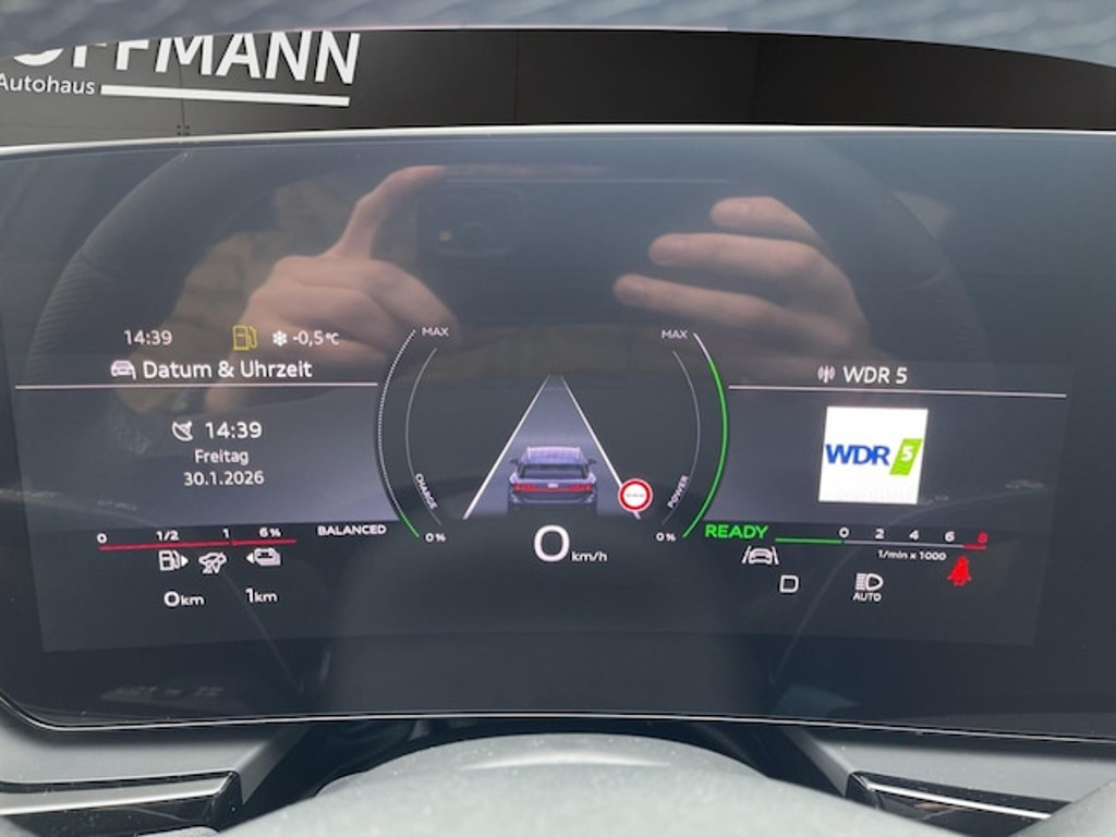 Audi A6 e-tron