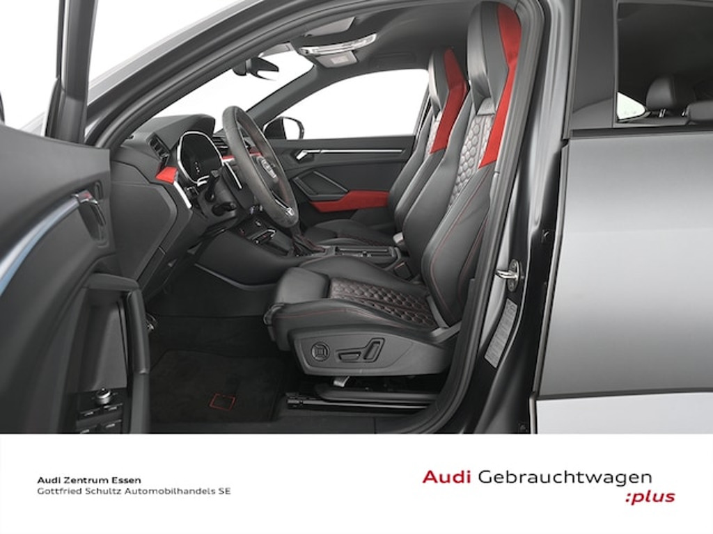 Audi RS Q3