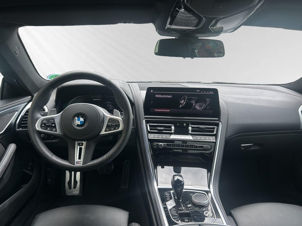 BMW M850