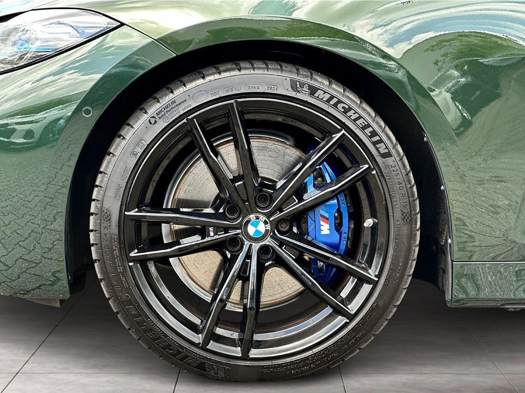 BMW M440