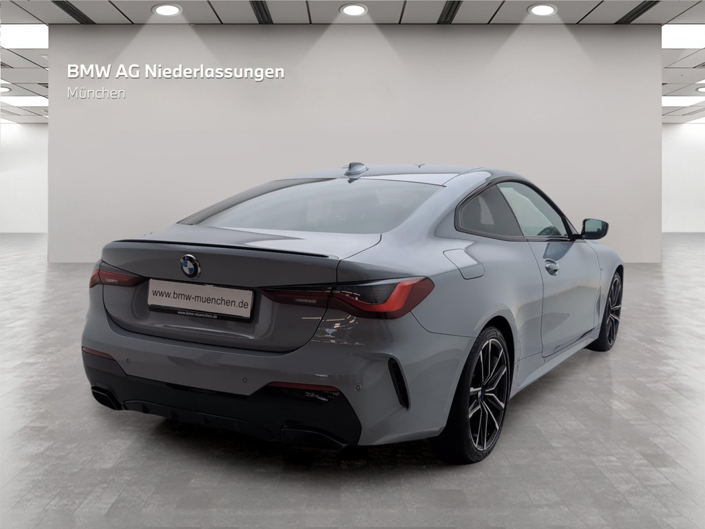 BMW M440