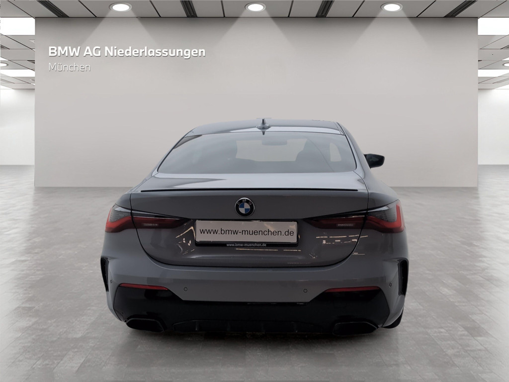 BMW M440