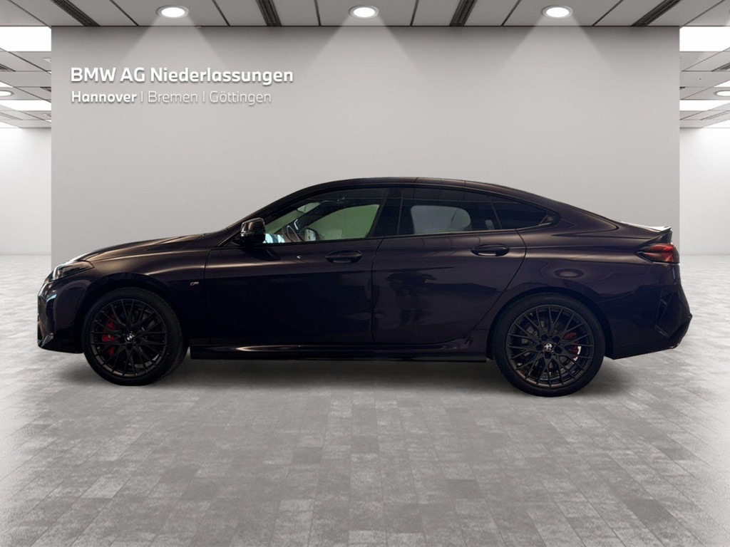 BMW M235